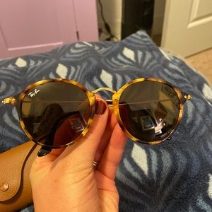 Round ray-ban glasses